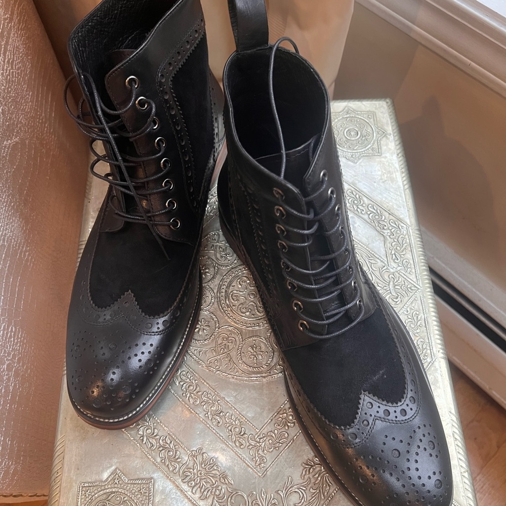 NWOT Marc Nolan Cap-Toe Combat Boots